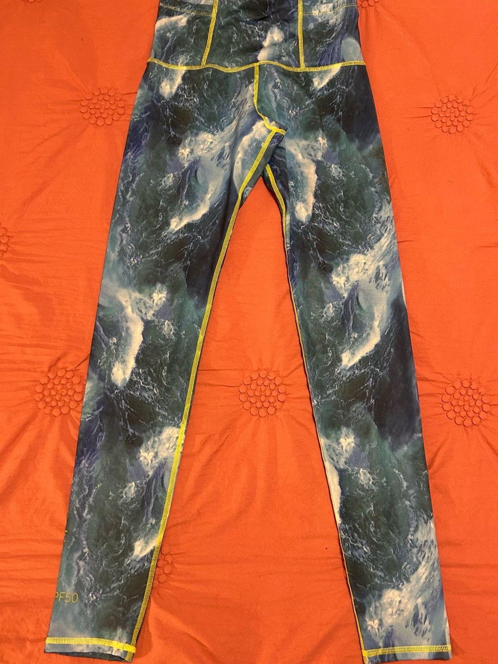 Tutu blue 2 Swim Leggings with UPF 50 Women’s Size Small Ocean Print